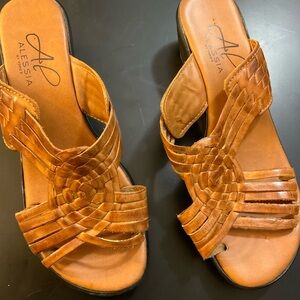 Alessi Women's Woven Brown Sandals